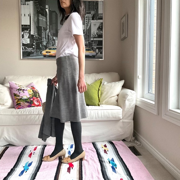 Vintage grey knit knee length skirth - Picture 3 of 13